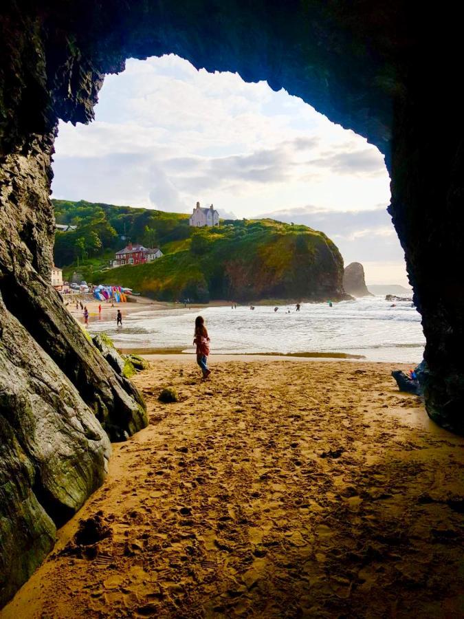 Wild Coastal Retreat At Troed Y Rhiw Aberporth, West Wales Vila Exterior foto