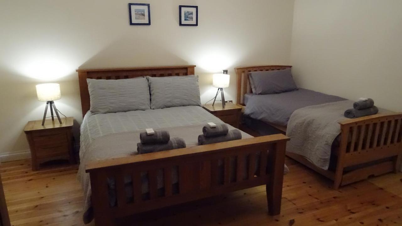 Wild Coastal Retreat At Troed Y Rhiw Aberporth, West Wales Vila Exterior foto