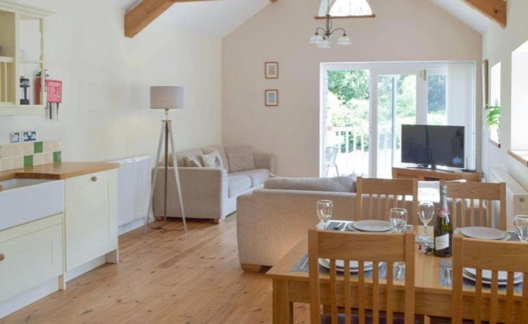 Wild Coastal Retreat At Troed Y Rhiw Aberporth, West Wales Vila Exterior foto